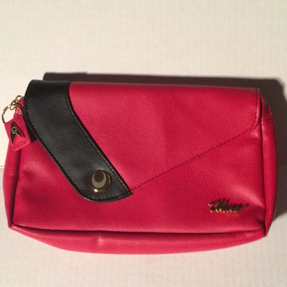 Star Trek Handbags - Star Trek Uhura clutch/makeup bag 🖖🏻